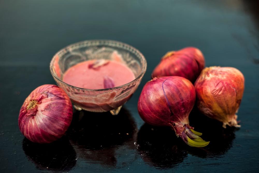 Is Onion Hair Mask A Good Remedy For Hair Fall? Trendslr
